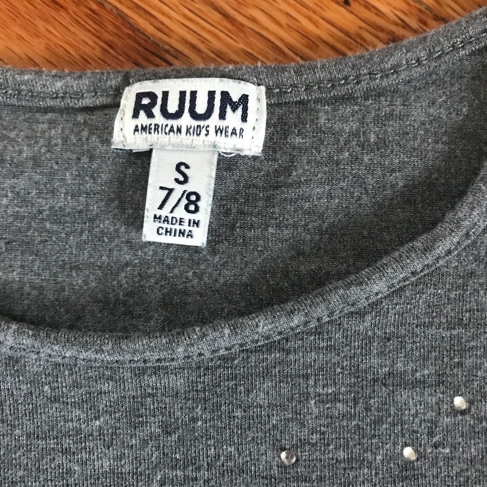 Gray Girl’s Rhinestone Top - Picture 3 of 4